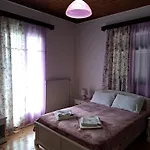 Giorgos House Ferienhaus