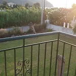 Giorgos House Semesterbostad *