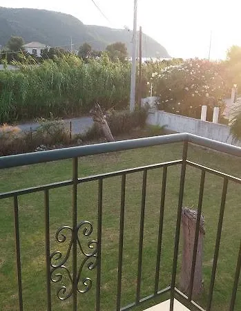 Giorgos House 度假居 *