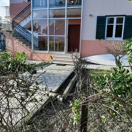 度假居 Giorgos House *