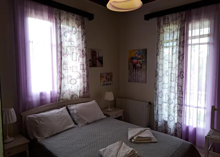 Giorgos House